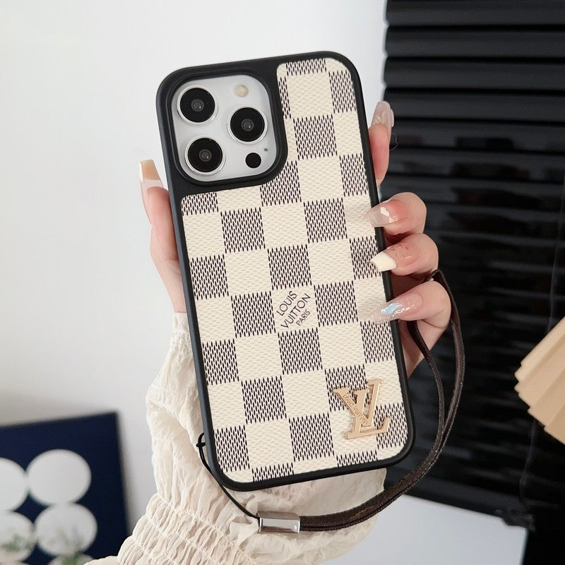 Luxuriöse iPhone-Hülle mit Handkette in Schwarz und Weiß