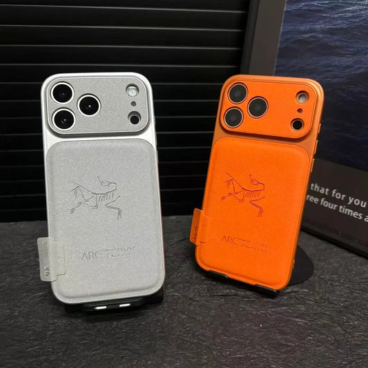 Luxusní venkovní obal na iPhone