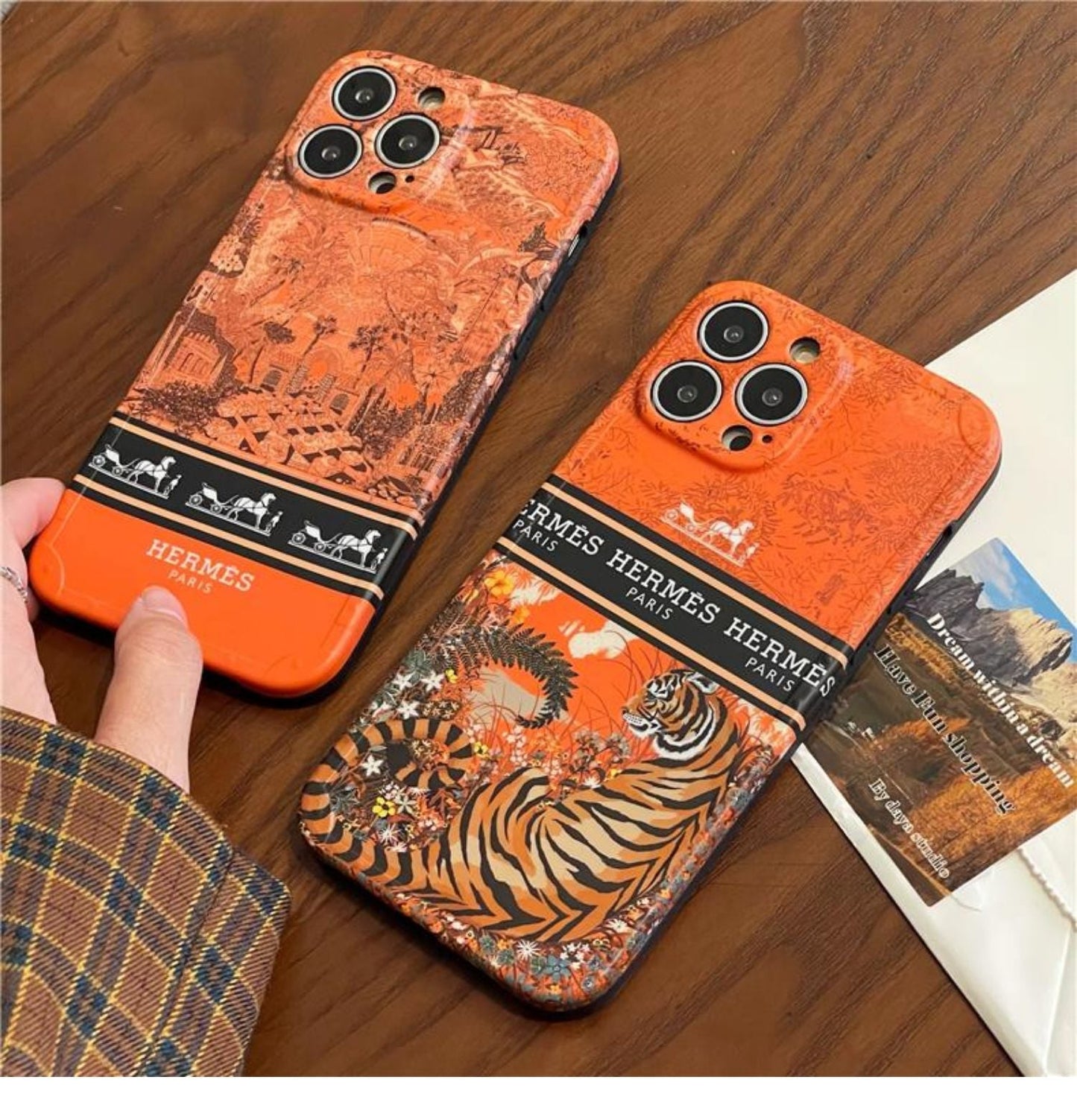 Klasické pouzdro na iPhone