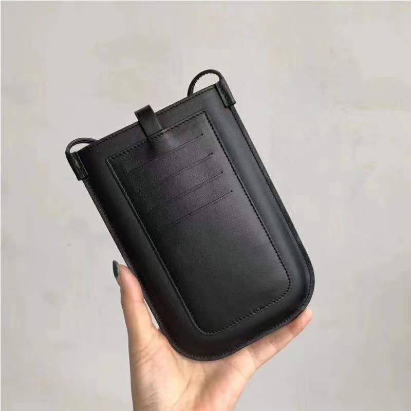 Crossbody kožená taška na telefón