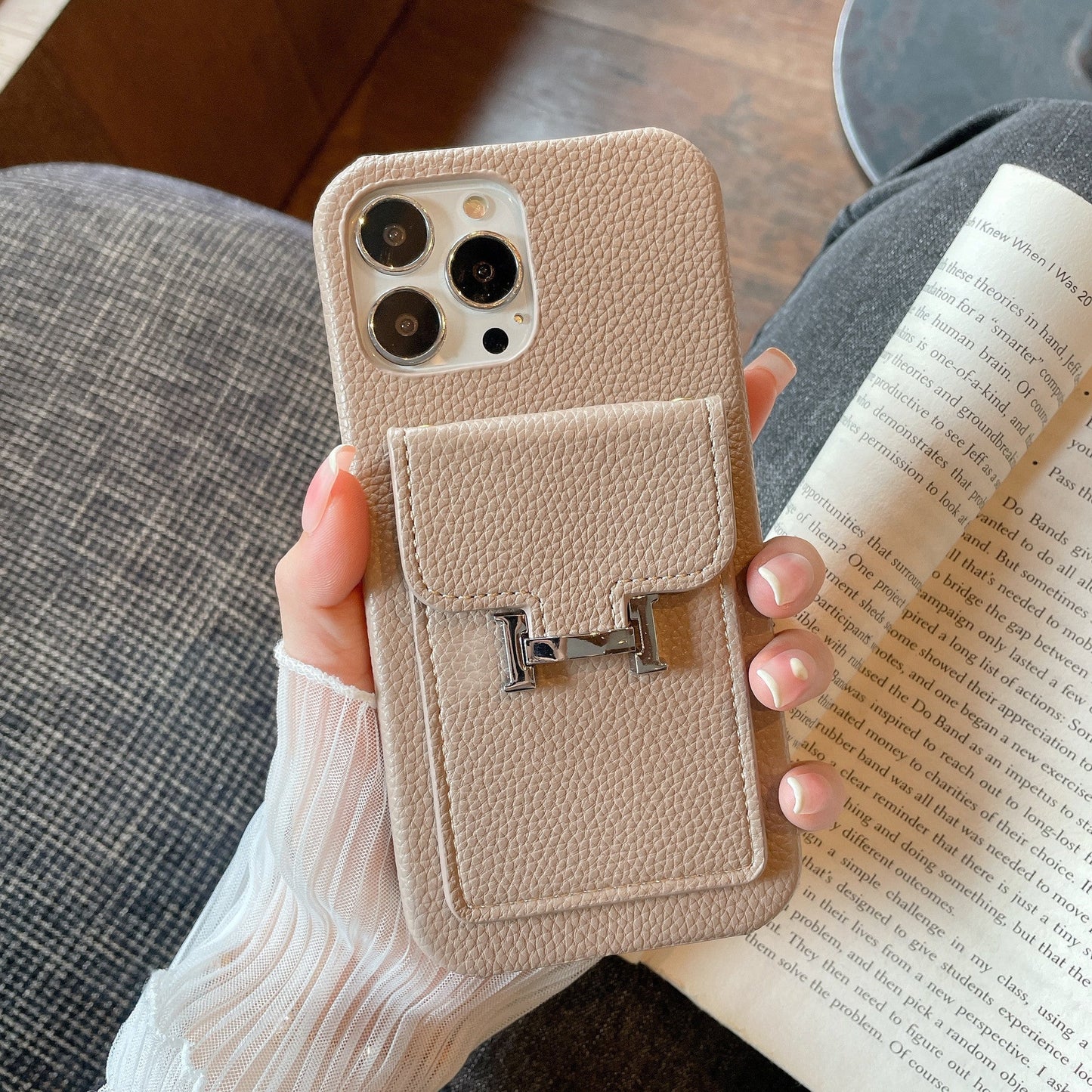 Étui pour iPhone en cuir avec porte-carte H