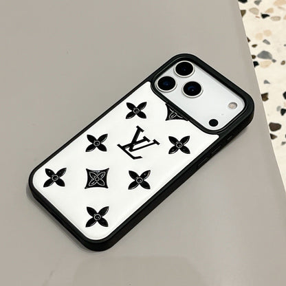 Cás iPhone Dearthóir cabhraithe só 3D