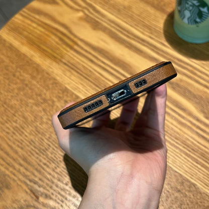 全機種対応本革iPhoneカバー