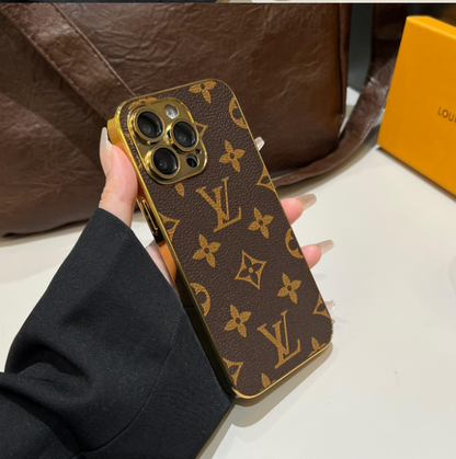 奢華經典字母圖案 iPhone 手機殼，帶電鍍金邊