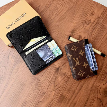 Eleganti portafogli Lou a quadri & con monogramma