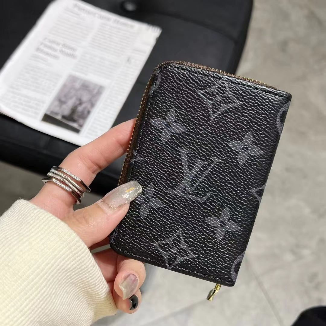 Luxusní kolekce Monogram Zipper Wallet – Lou, GG a BBR