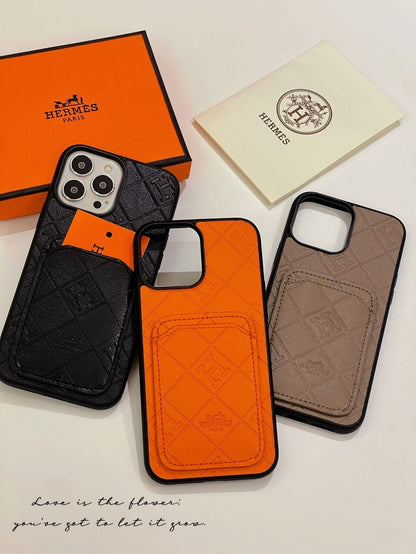 H iPhone-Hülle mit Kartenhalter aus Leder