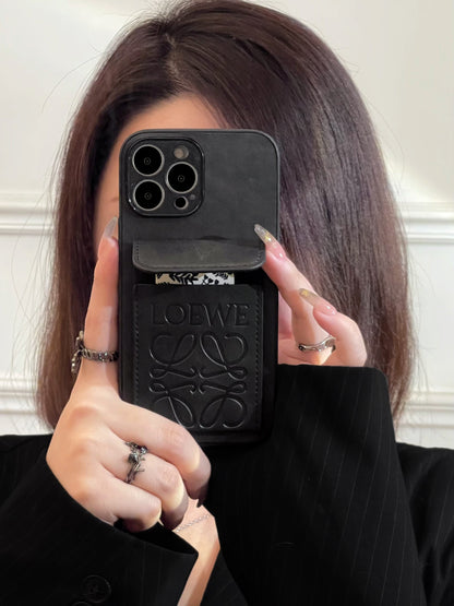 Cás iPhone só Le Sealbhóir Cárta Dubh-LZP241448