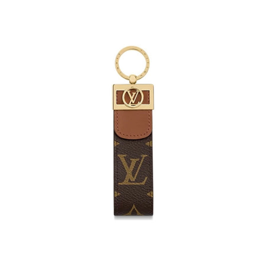 1V key chain-711