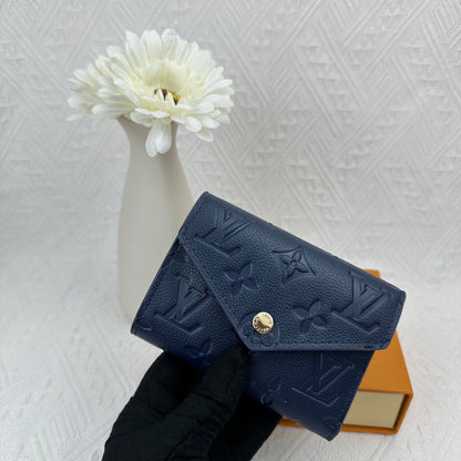 Carteira L-Luxurious Fashion – Sofisticada e Funcional