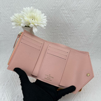 Carteira L-Luxurious Fashion – Sofisticada e Funcional