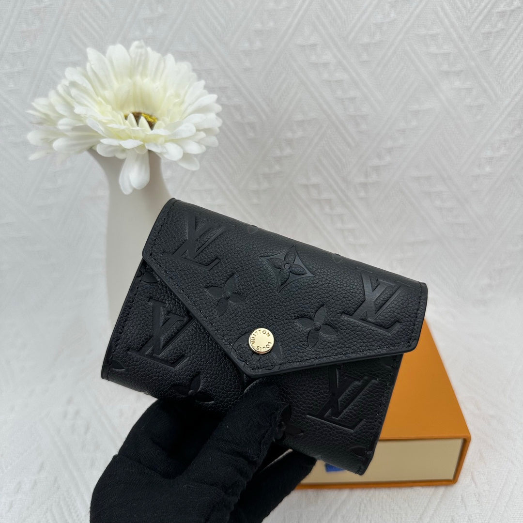 Carteira L-Luxurious Fashion – Sofisticada e Funcional