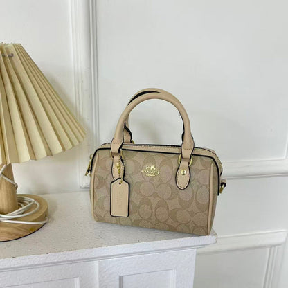Klassische und stilvolle Handtasche