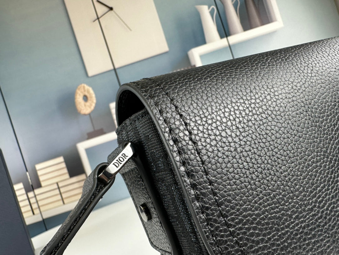 Sac à bandoulière en cuir classique – Design minimaliste, fonction maximale