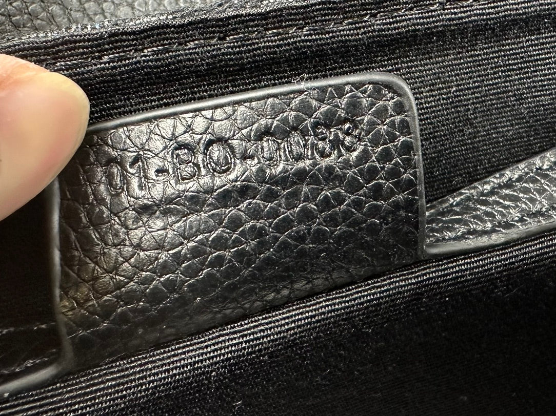 Sac à bandoulière en cuir classique – Design minimaliste, fonction maximale