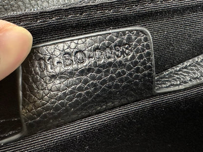 Sac à bandoulière en cuir classique – Design minimaliste, fonction maximale