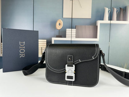 Sac à bandoulière en cuir classique – Design minimaliste, fonction maximale