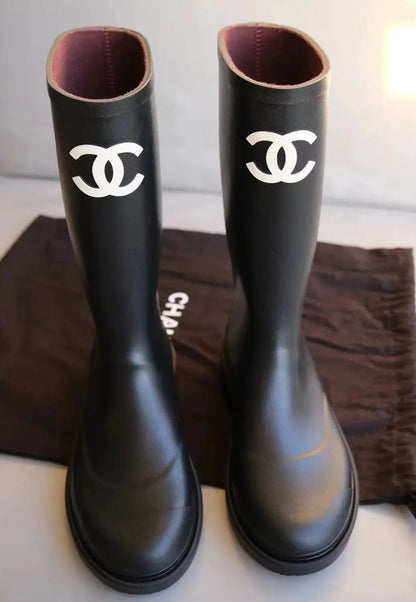 Elegante, klassische, wasserdichte, hohe Stiefel – zeitloser Stil & Komfort