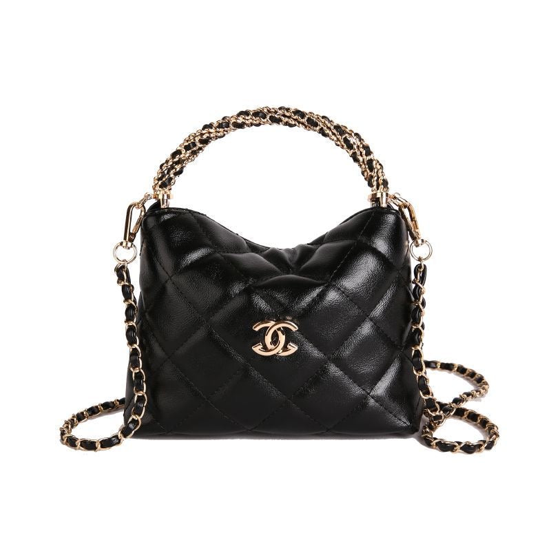 Quiltet Chain Cloud Bag - Justerbar strop med tekstureret crossbody