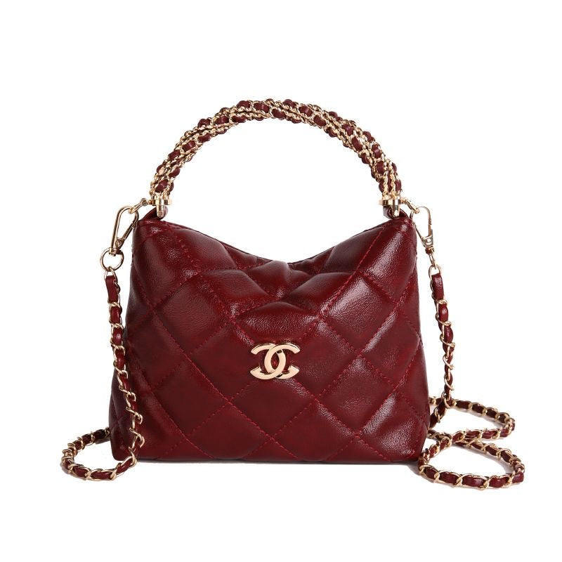 Quiltet Chain Cloud Bag - Justerbar strop med tekstureret crossbody