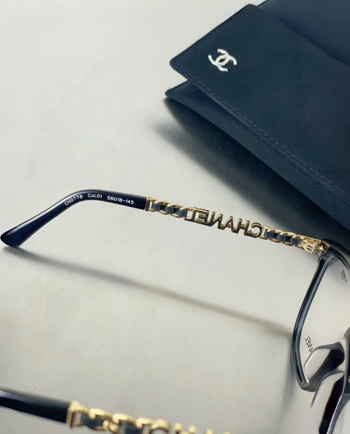 High-End Fashion Plain glasses