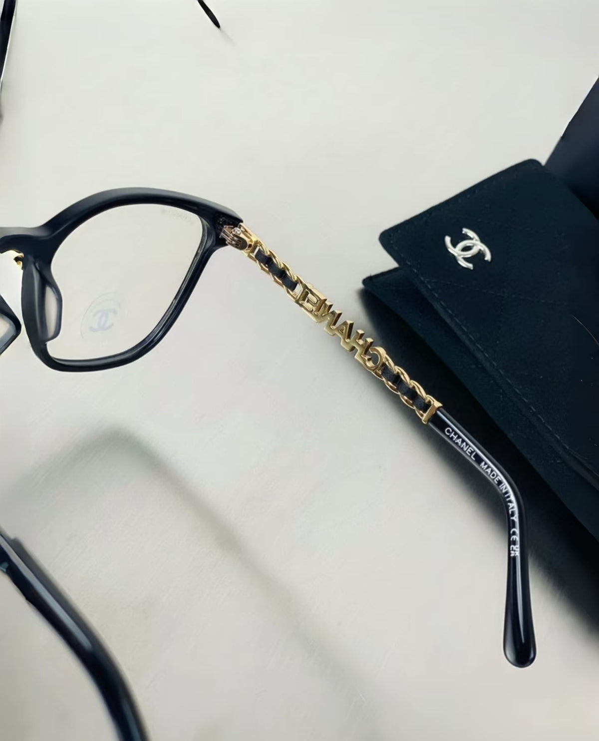 High-End Fashion Plain glasses