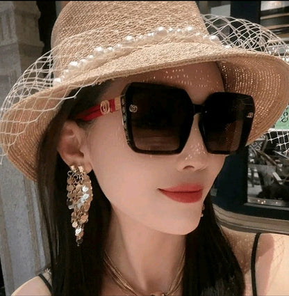Luxury Black & Red Retro Large Frame Fashion Polarized Sunglasses For Women