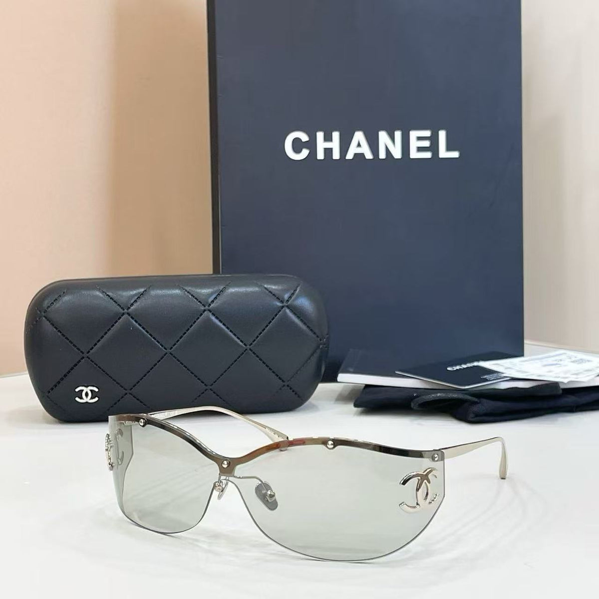 New Arrival, Haute Luxury Rimless Wrap-Around Sunglasses