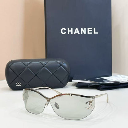 New Arrival, Haute Luxury Rimless Wrap-Around Sunglasses