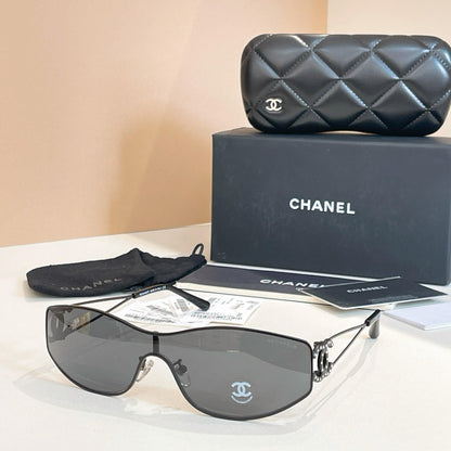 Rhinestone Decor Silver Metal Wrap-Around Gradient Sunglasses