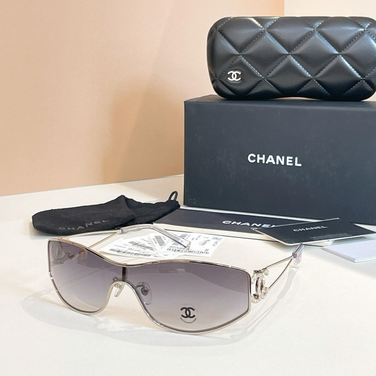 Rhinestone Decor Silver Metal Wrap-Around Gradient Sunglasses