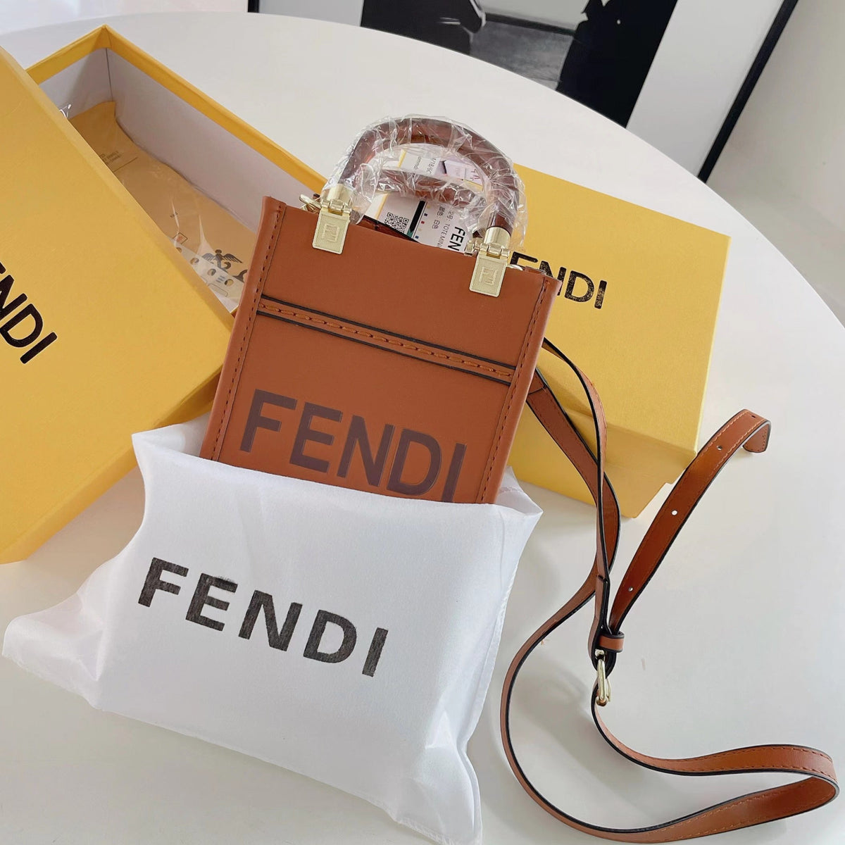 Sac fourre-tout classique avec bandoulière