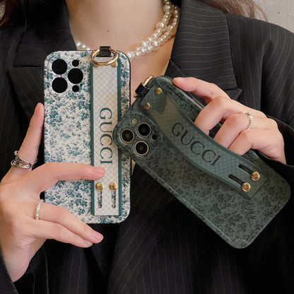 プレミアムリストバンドiPhoneケース