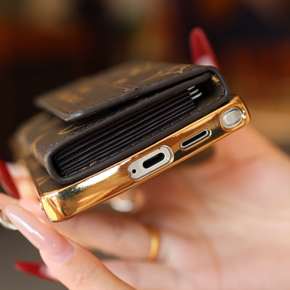 Cás Préimh Leathar Samsung le Sealbhóir Cárta & Strap Wrist