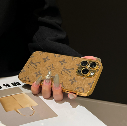 奢華經典字母圖案 iPhone 手機殼，帶電鍍金邊