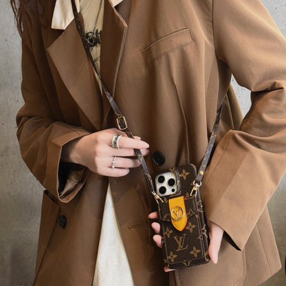 Luxuriöse iPhone-Hülle mit Kartenhalter und Kette