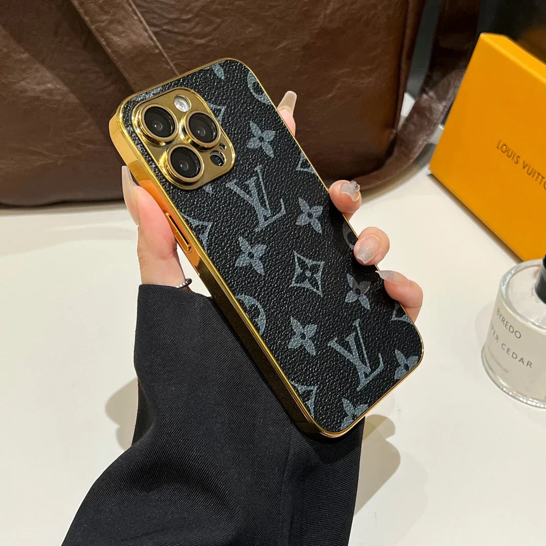 Luxuriöse iPhone-Hülle mit klassischem Monogramm und galvanisierten Goldrändern