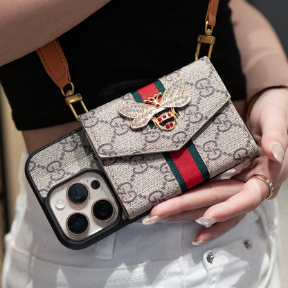 Ardchás iPhone Crossbody Préimh le Sealbhóir Cárta & Strap Gualainn