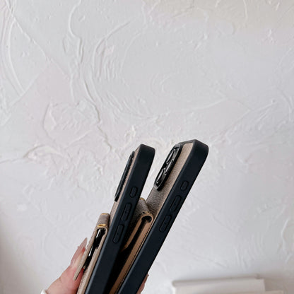 Capa clássica para iPhone com porta-cartões e alça marrom claro -SJ240513