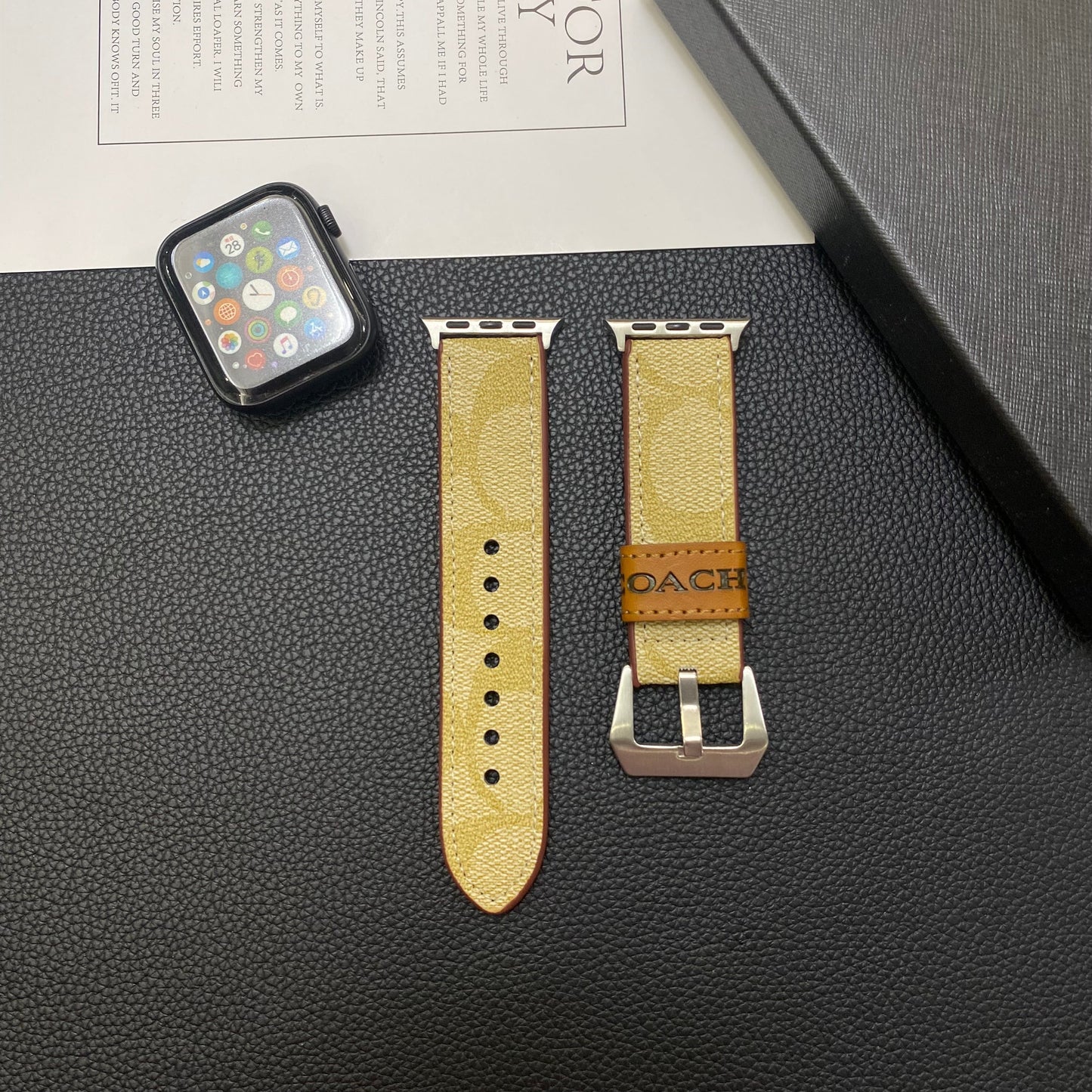 Kožený klasický řemínek Apple Watch Coffee-YHK244221710