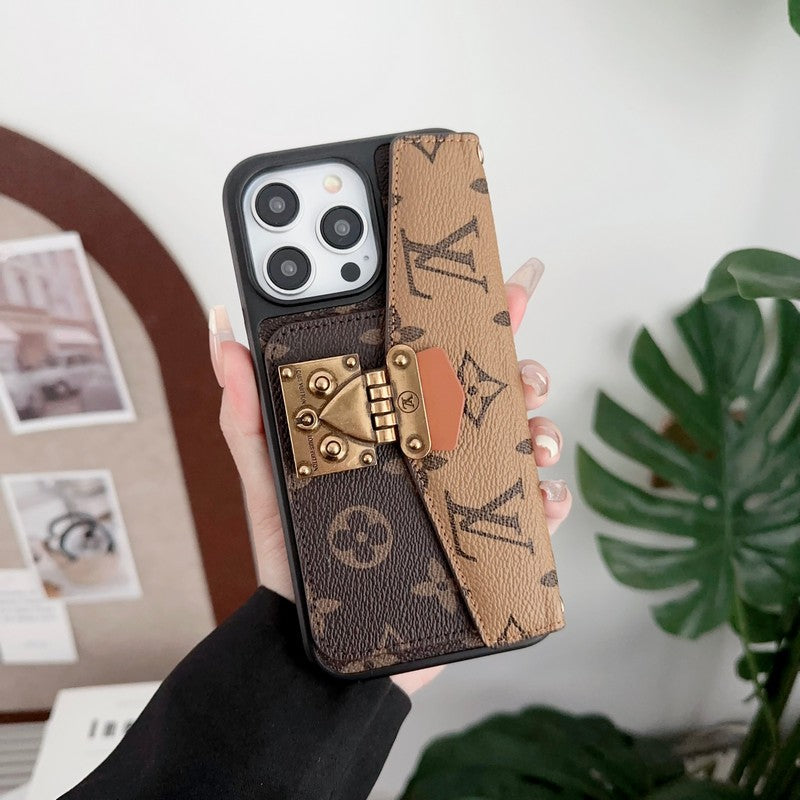 Luxusní řetízkové pouzdro na iPhone