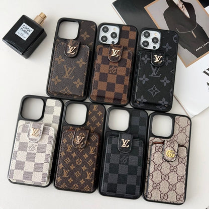 Custodia per iPhone con catena a tracolla con borsa per carte premium