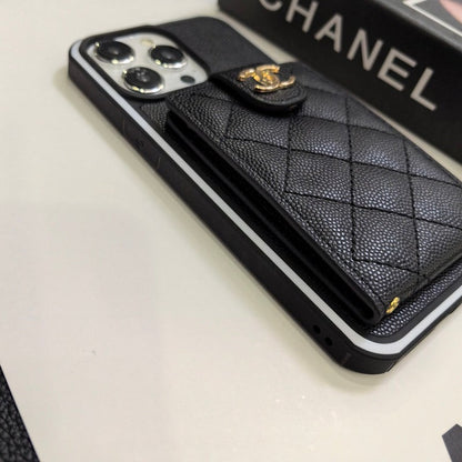 Elegante iPhone-Hülle aus Leder zum Umhängen
