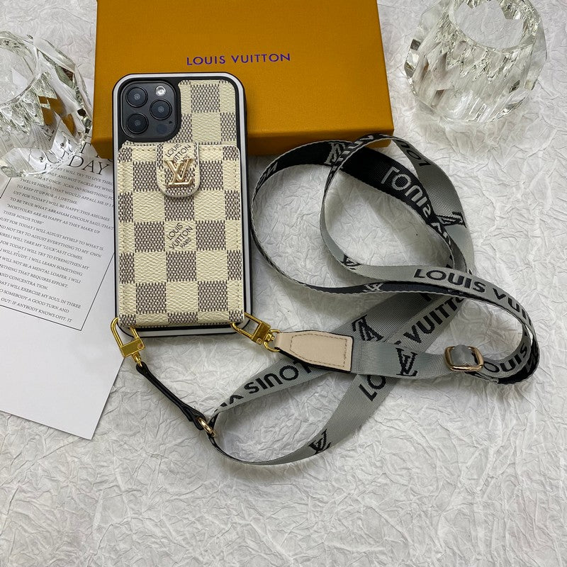 Luxuriöse iPhone-Hülle mit Kartentaschenkette