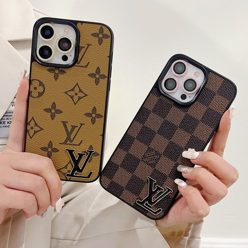 Étui pour iPhone en cuir avec logo noir de luxe