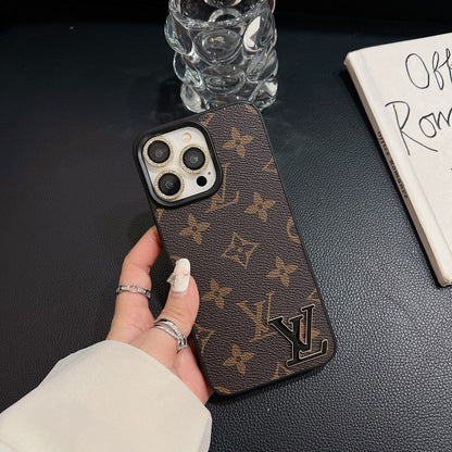 Étui pour iPhone en cuir avec logo noir de luxe