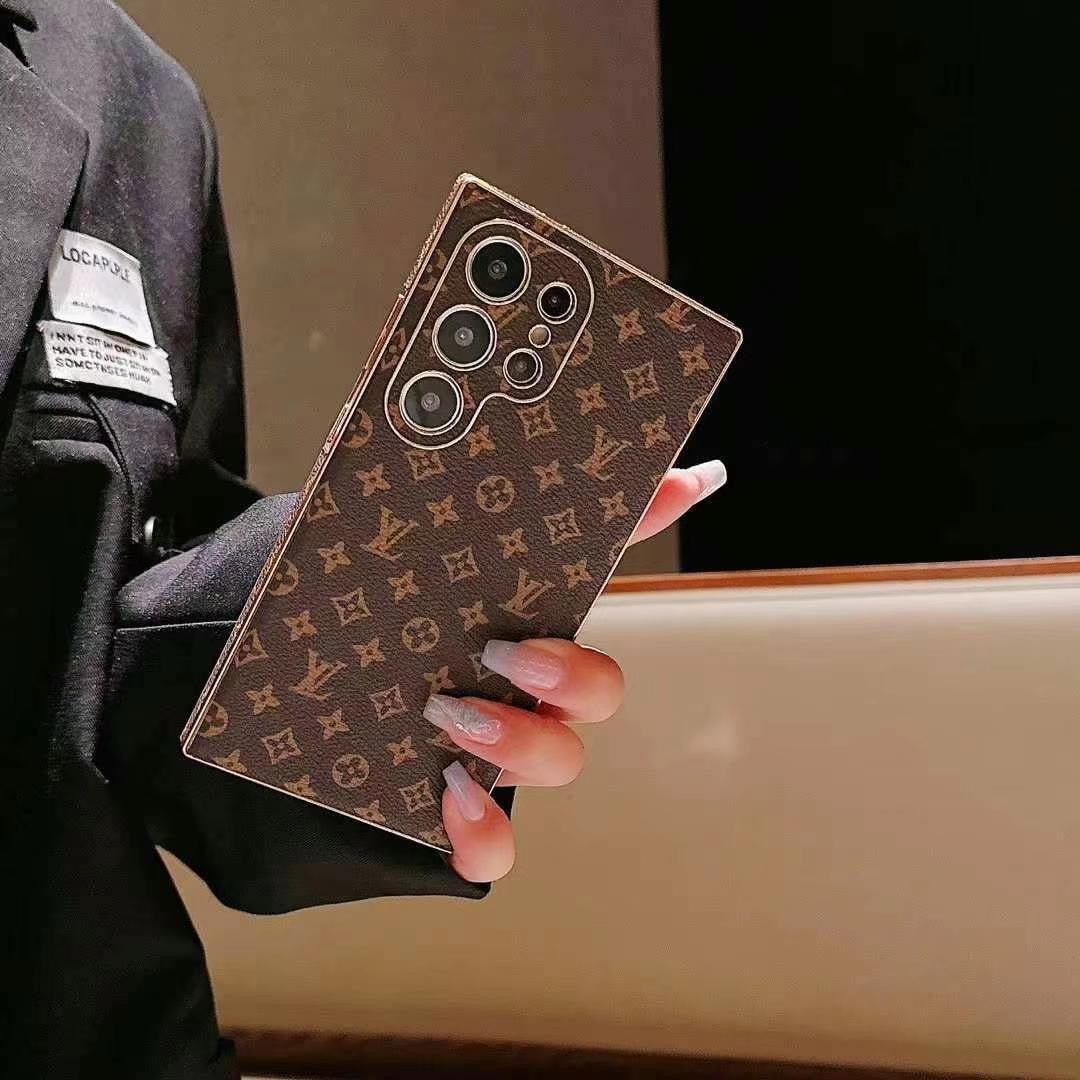 OVITEK ZA TELEFON RJAVE BARVE ZA SAMSUNG GALAXY