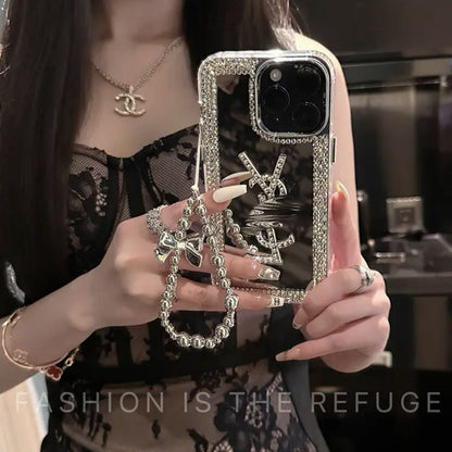 Custodia per iPhone con specchio di bellezza glamour – Trucco & Stile in movimento!
