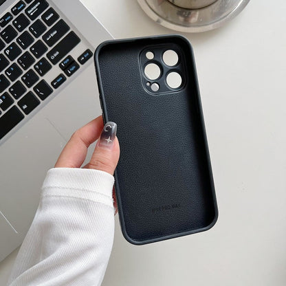 ラグジュアリーなクラシックカラーのレザーiPhoneケース