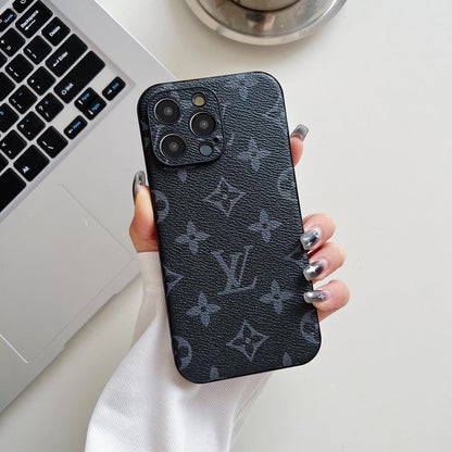 ラグジュアリーなクラシックカラーのレザーiPhoneケース